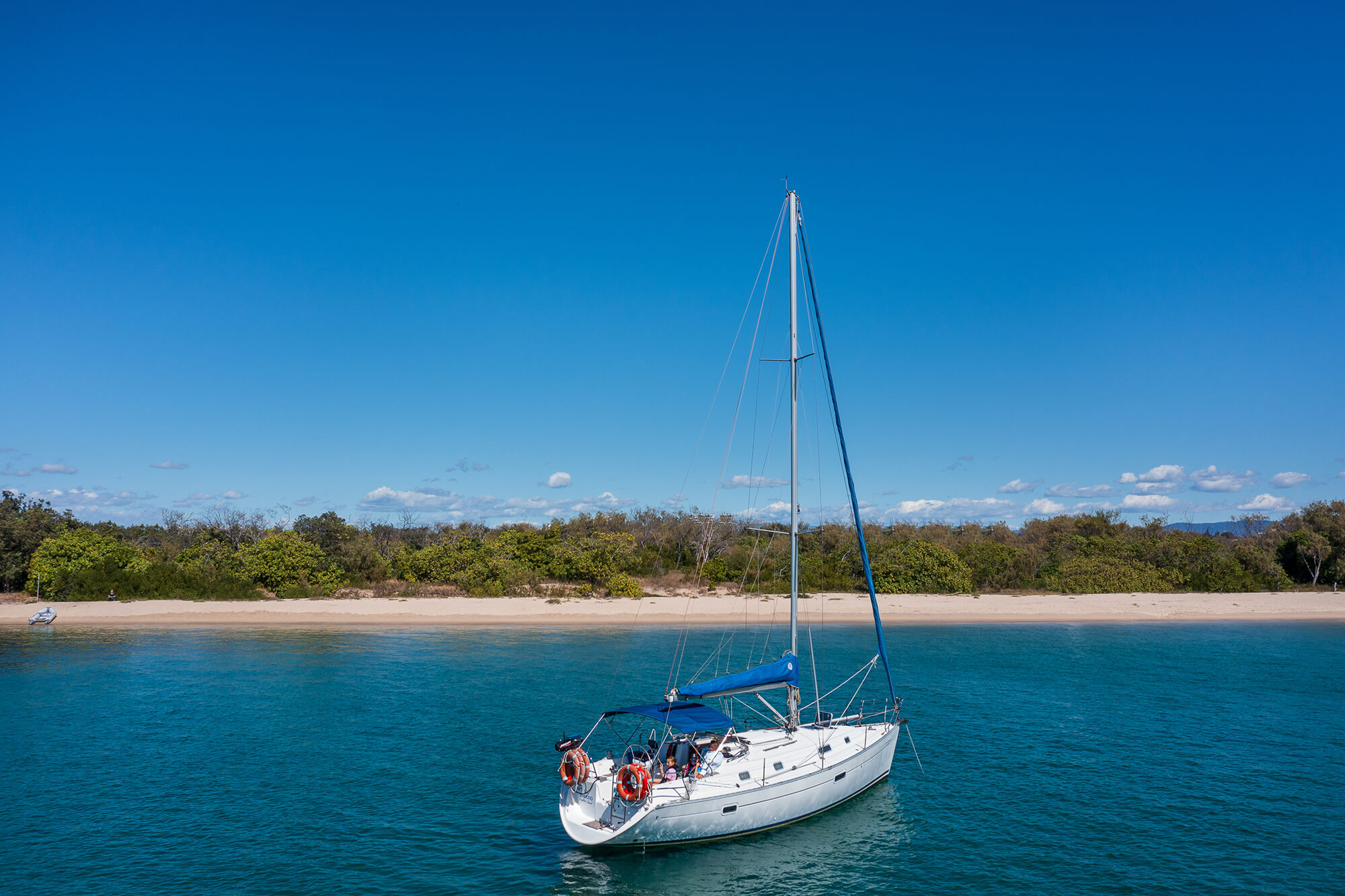 yacht brisbane hire